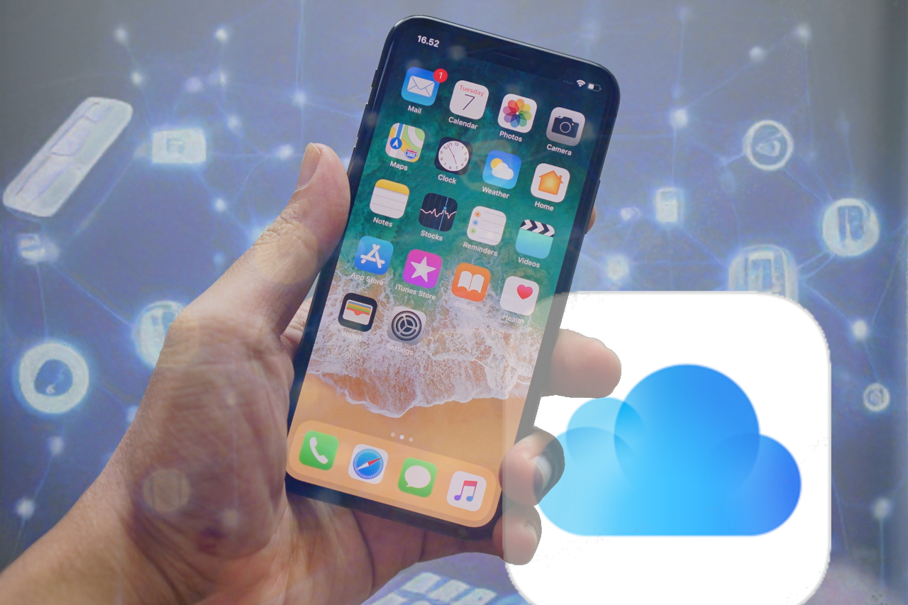 a Picture of an iPhone with the iClpud logo.
